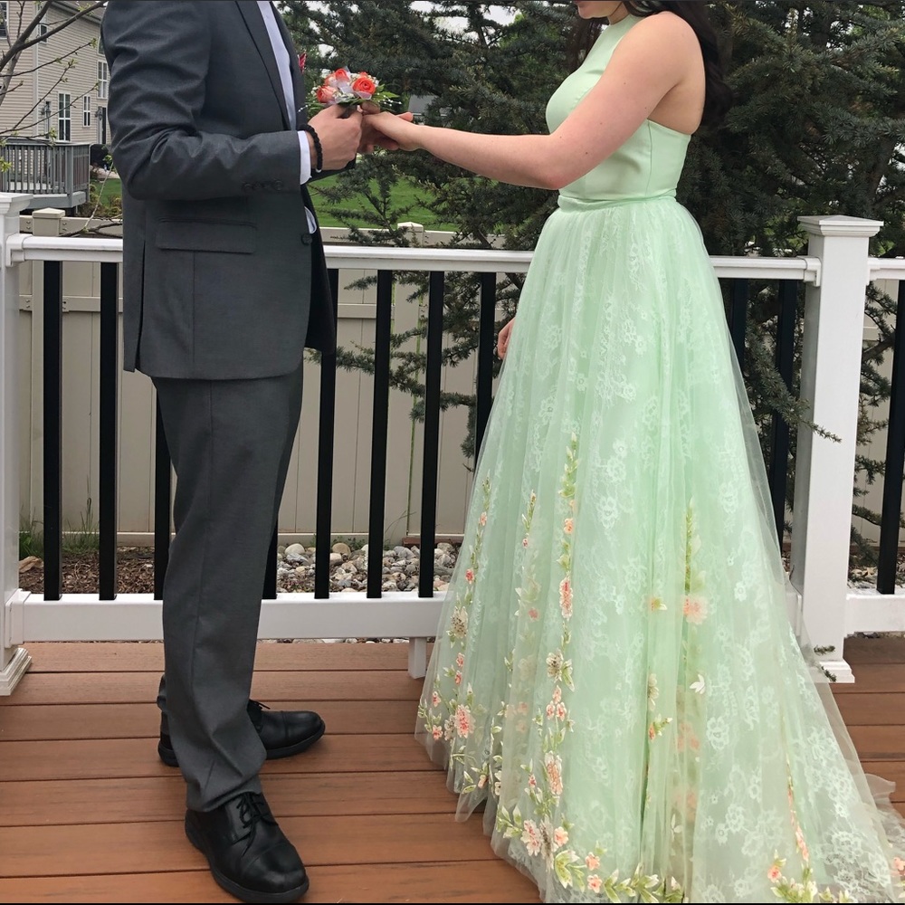 Sherri Hill Prom Dress
